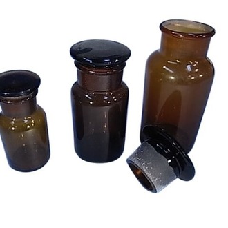 BOTTLE REAGENT AMBER GLASS 125ml WIDE MOUTH & GLASS STOPPER