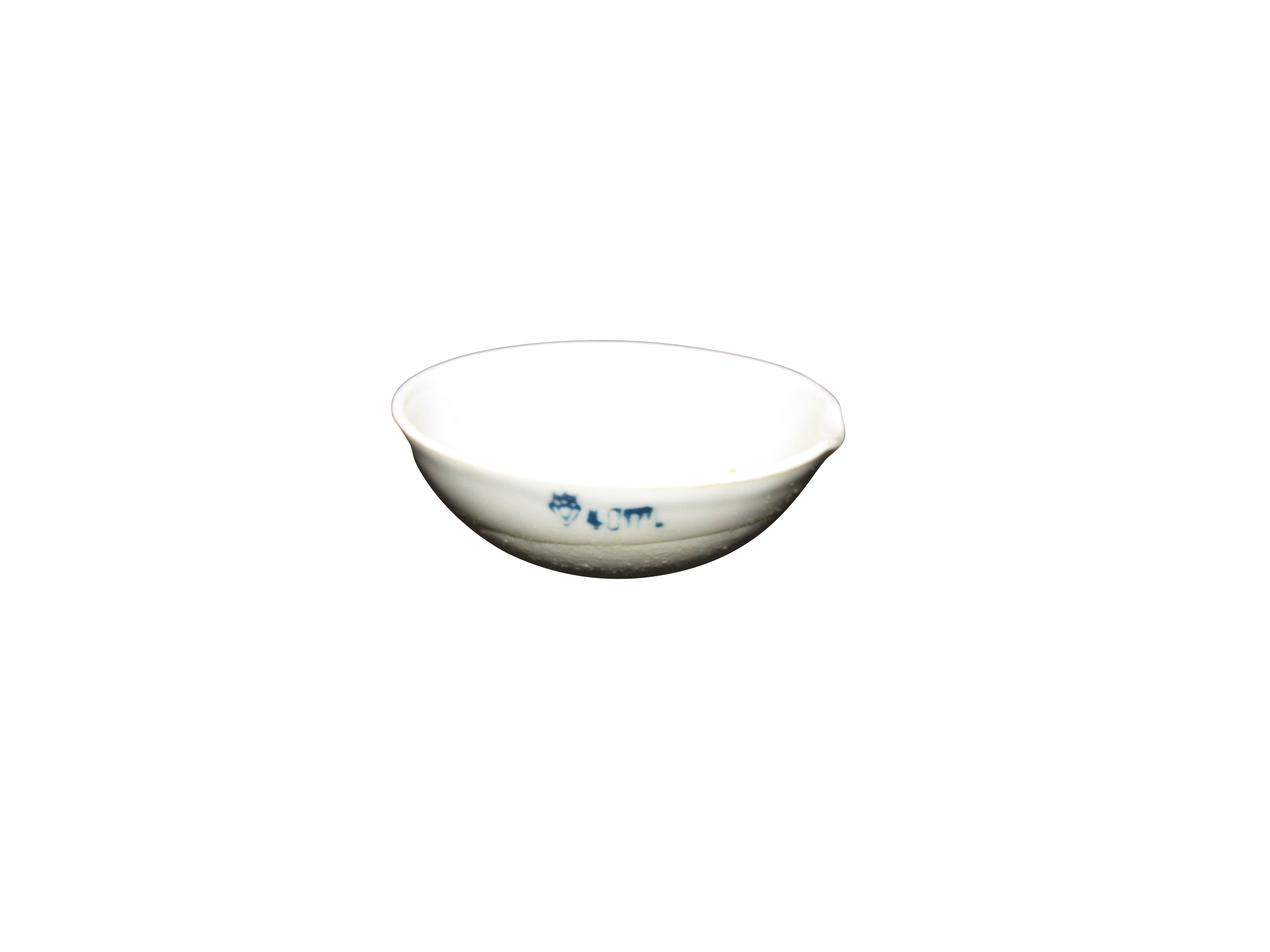 BASIN/DISH PORCELAIN ROUND BOTTOM W/SPOUT 40ML