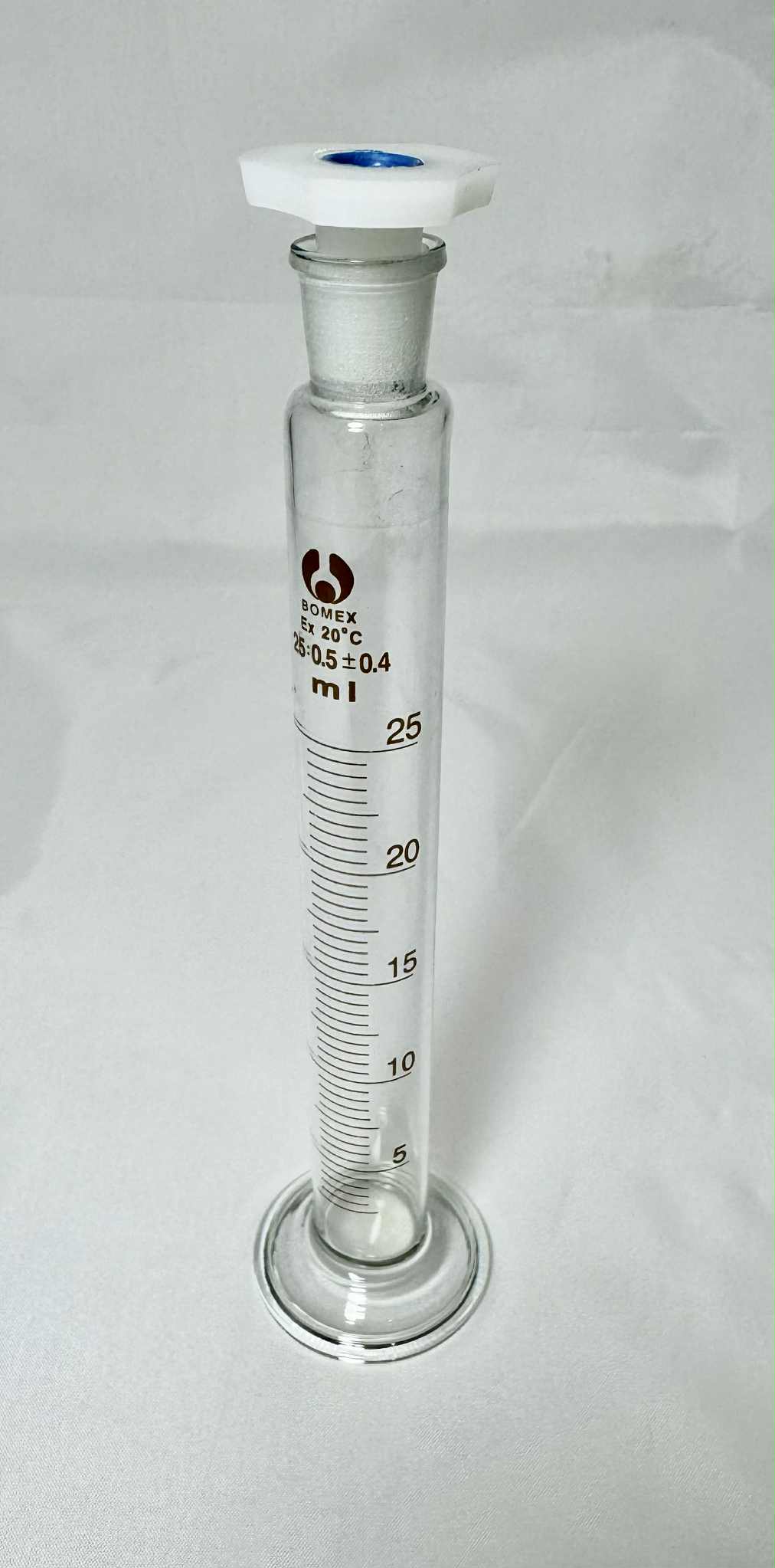 CYLINDER GRADUATED MIXING 25ml WITH POLYSTOPPER