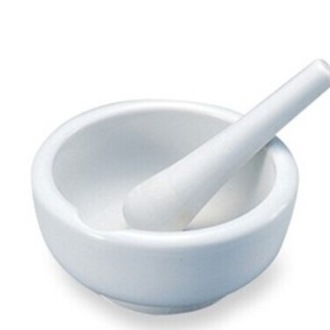 MORTAR & PESTLE PORCELAIN 60mmdx32mmh